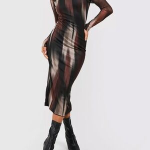 PETITE MESH LONG SLEEVE MIDI DRESS from Boohoo